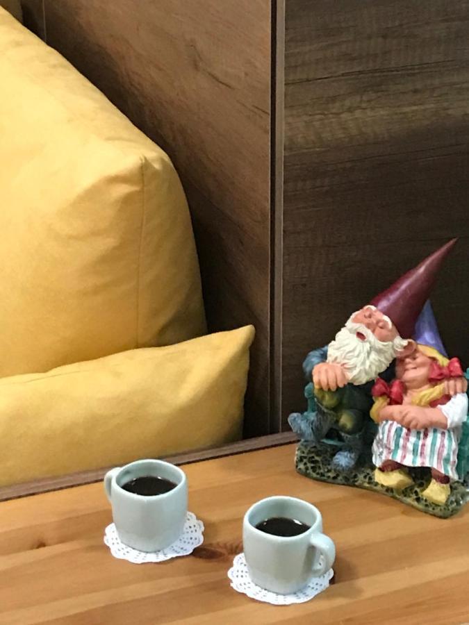 Lo Gnomo Bed and Breakfast Σουλμόνα Εξωτερικό φωτογραφία